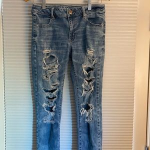 AEO Distressed/Ripped Stretchy, Ankle Jegging